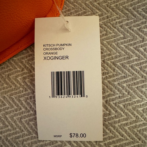 🎃 NWT Betsey Johnson Kitsch Orange Pumpkin Crossbody Bag/Purse Xoginger 🎃 - Picture 8 of 12
